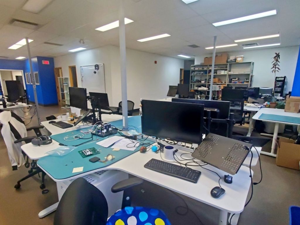 Bright office space for rent  Quebec Technological Park