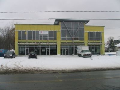 Espace bureau et commercial a Laval-Ouest batisse neuf 2011