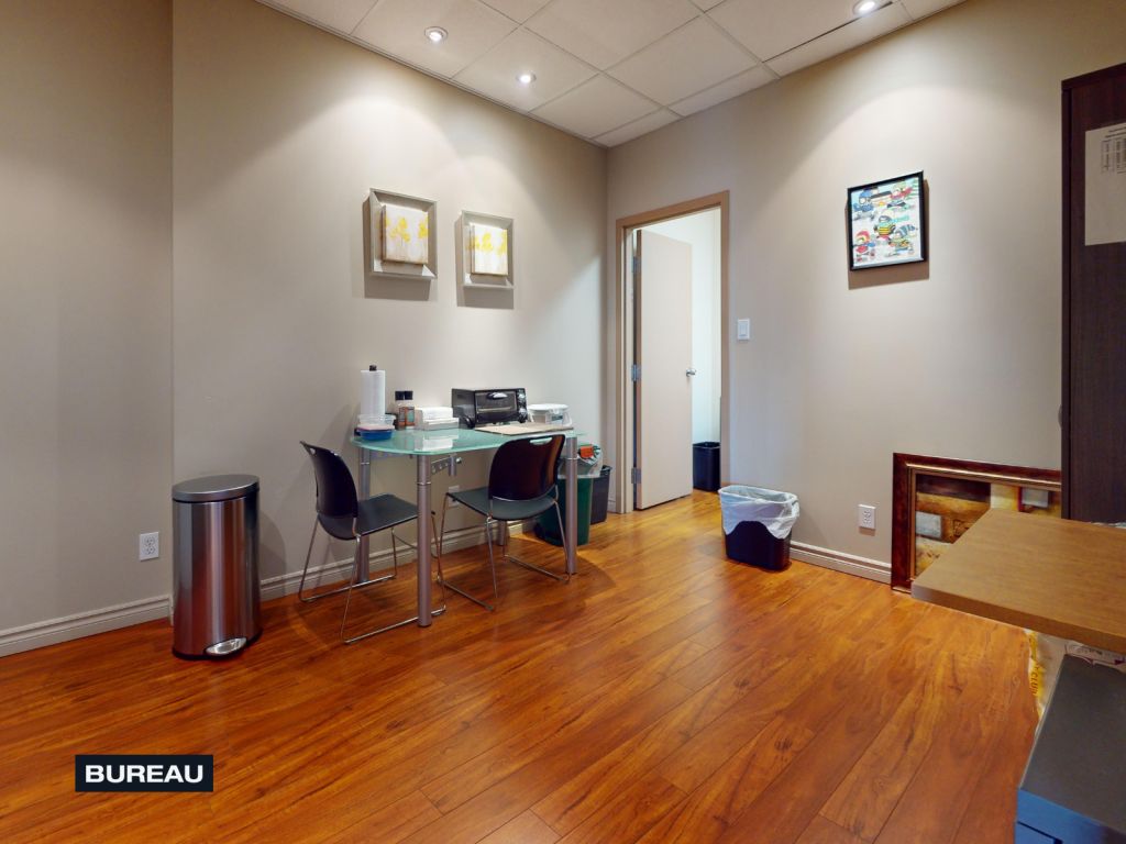 OFFICE SPACE FOR RENT 2000 sqft. - LAVAL