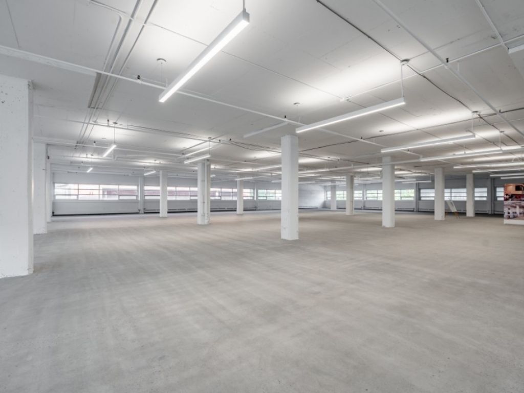 MOVE-IN READY LOFT OFFICES IN AI HUB