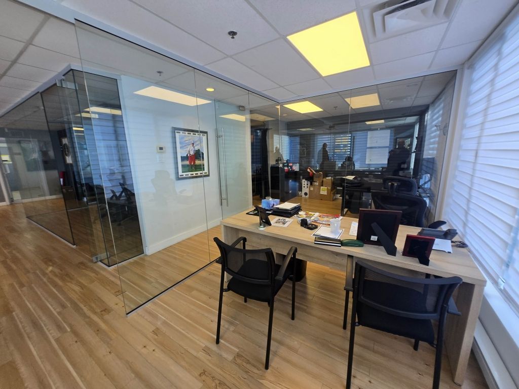 Bureau � louer 1400 pc au rdc Brossard