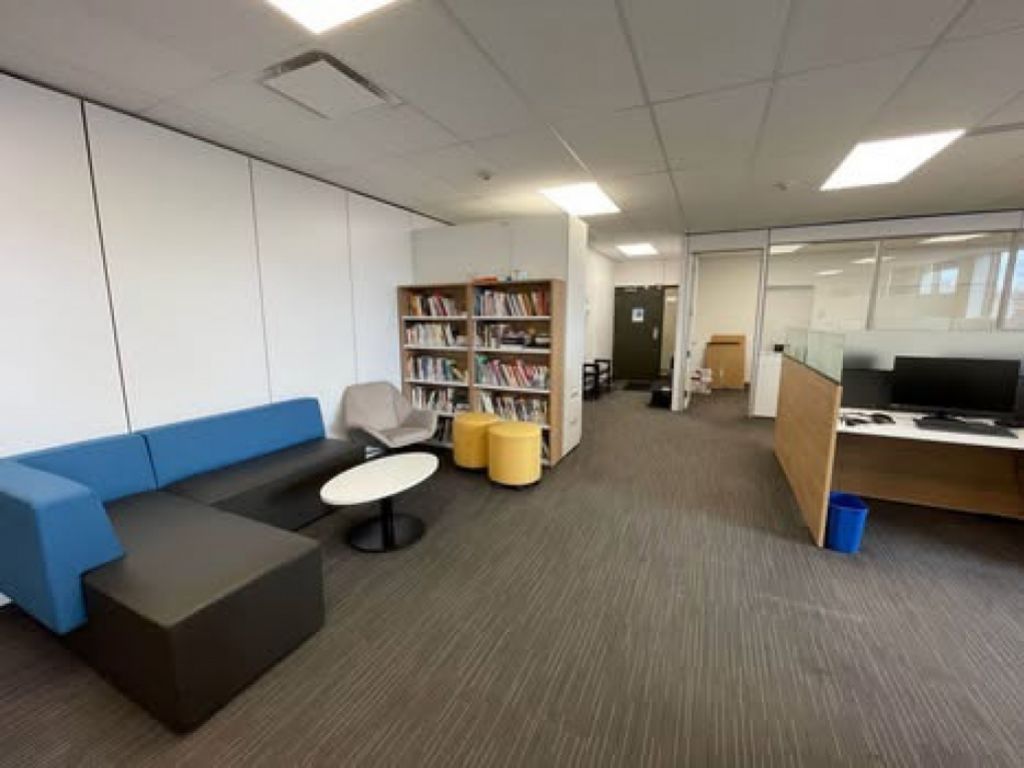 Office space for rent - Longueuil