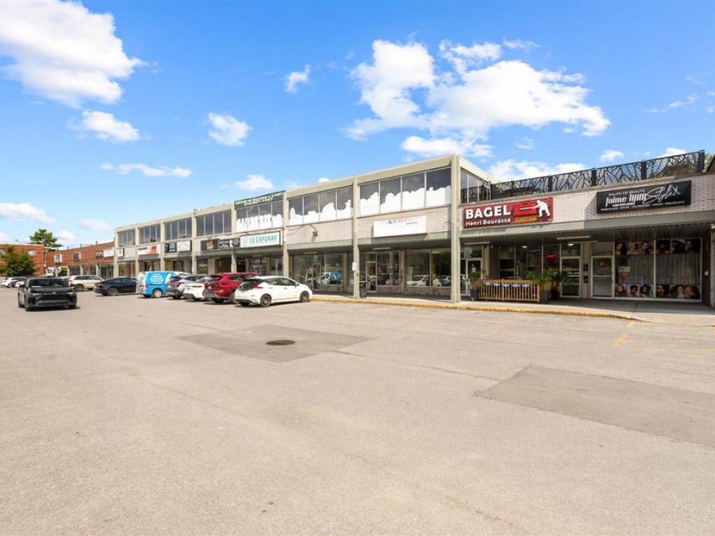 Office Space for Rent � 68 Boul. Cartier O., unit 201, Laval (Laval-des-Rapides)