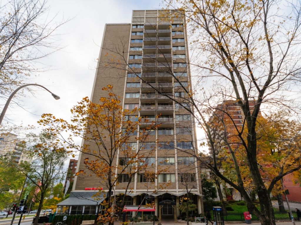 BUREAU  LOUER, 2410 PIEDS CARRS, PLATEAU MONT-ROYAL, PRS MTRO SHERBROOKE
