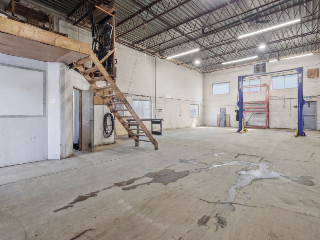 Industrial spaces for rent