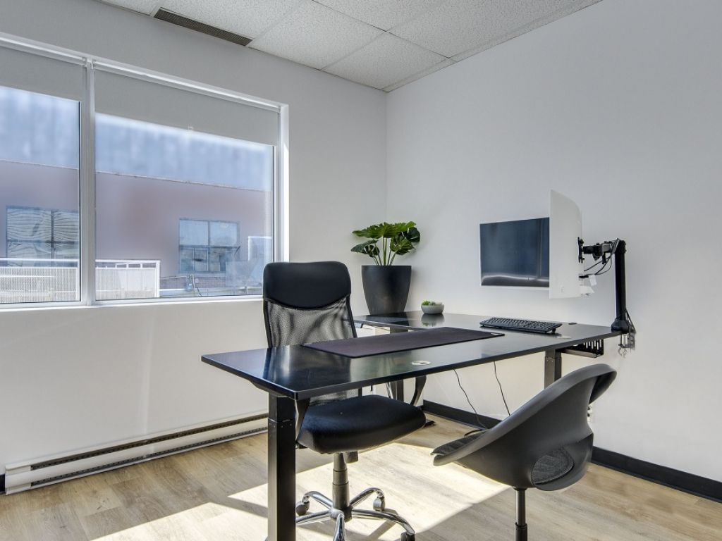 Large, bright office space for rent in Saint Henri