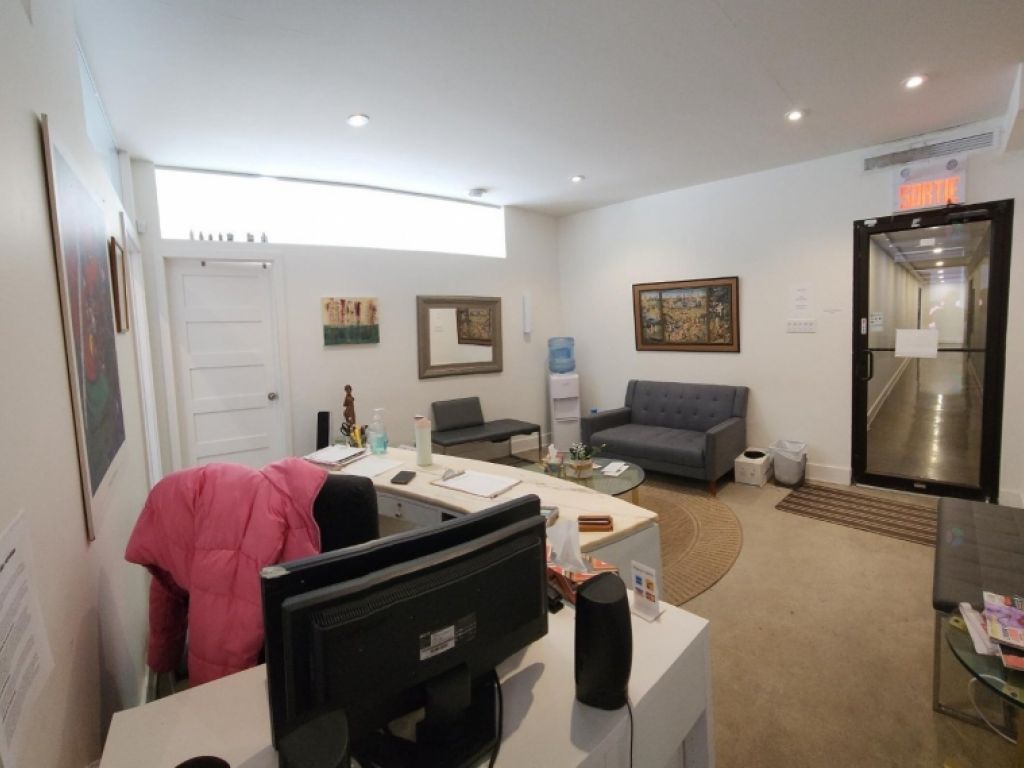 Office 1,000 sqft for rent Plateau-Mont-Royal