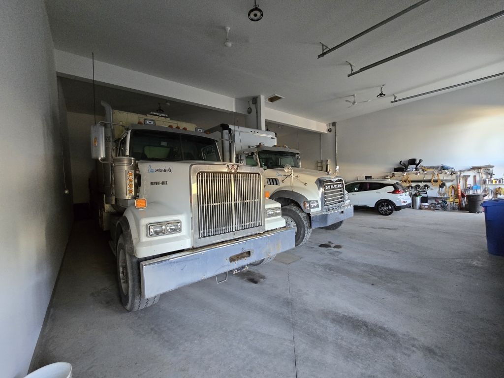 2 portes de garage � louer