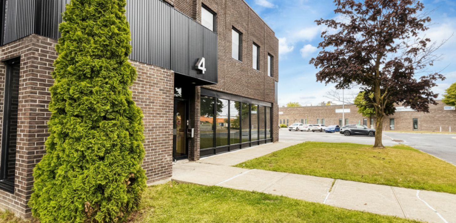 Professional Office Space for Lease in Brossard - For Rent