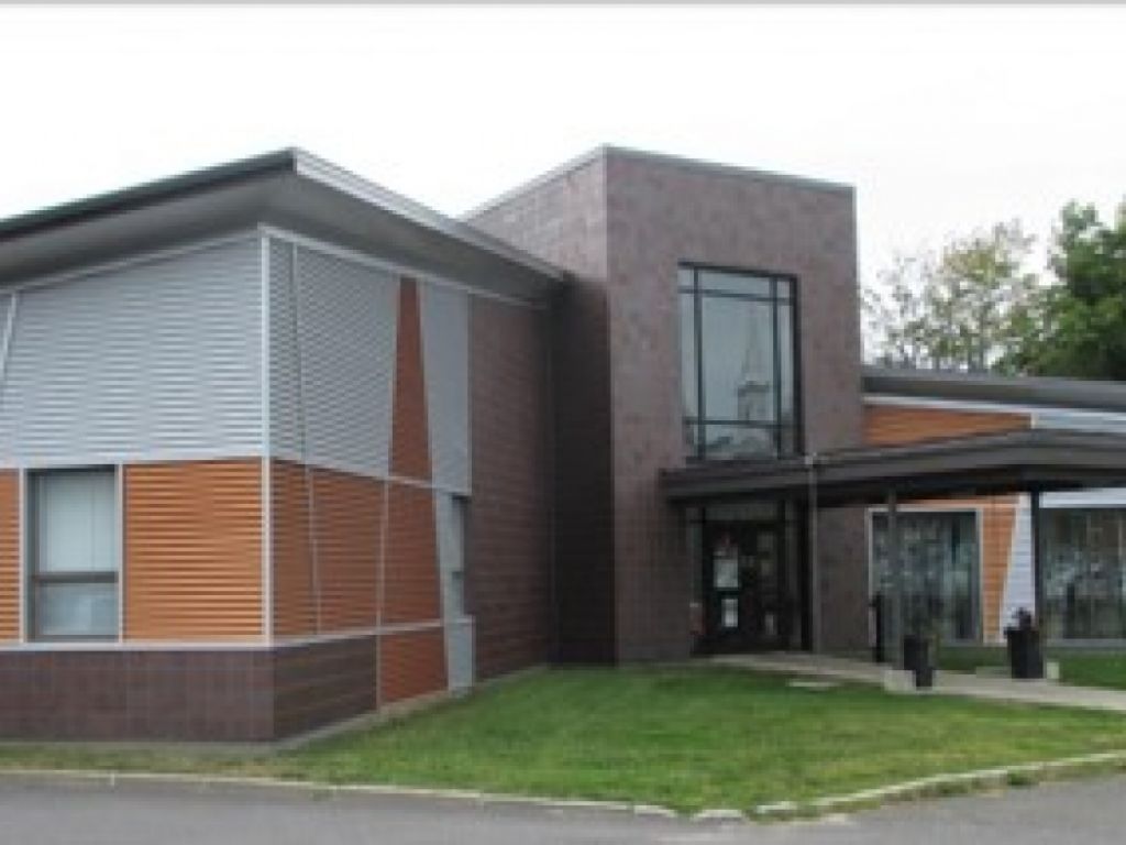 Espace commercial  louer - 39, rue Laurier Est