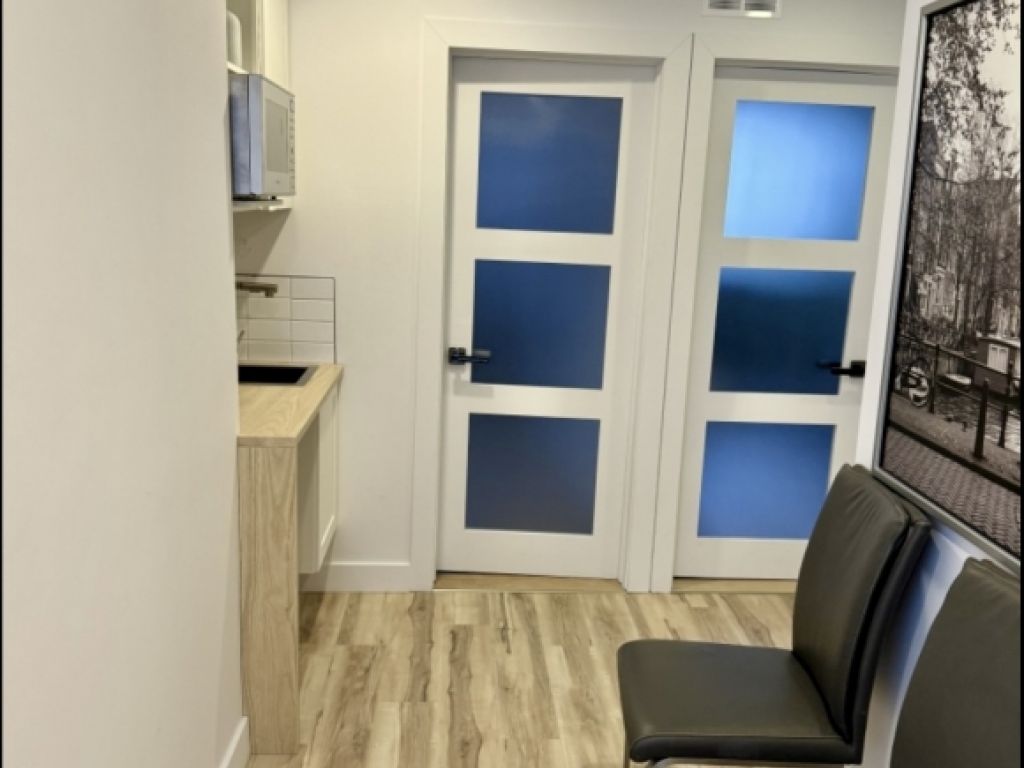 Nice office to rent in brossard 