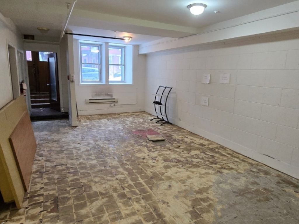 1250 sqft space for non-profit organization in Outremont