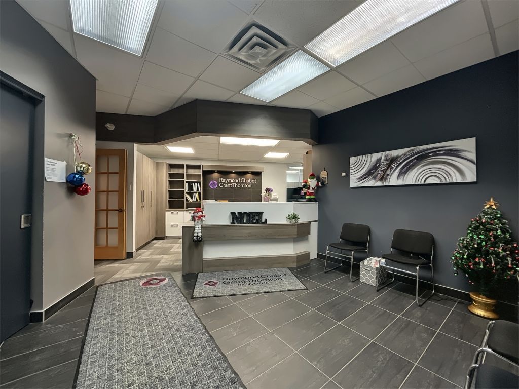 BUREAUX � LOUER - SUPER ACHALAND�