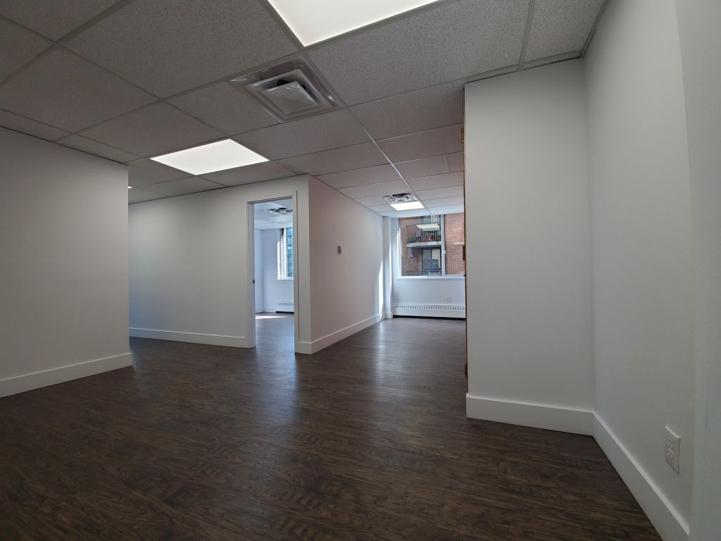 OFFICE TO RENT 920 SQF, PLATEAU MONT-ROYAL