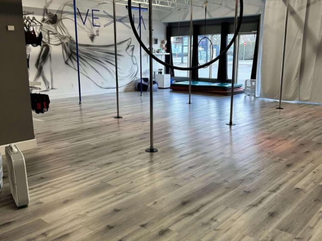 Besoin d'un studio de danse ou un local pour tout autres vnements? - Deux emplacements  votre disposition