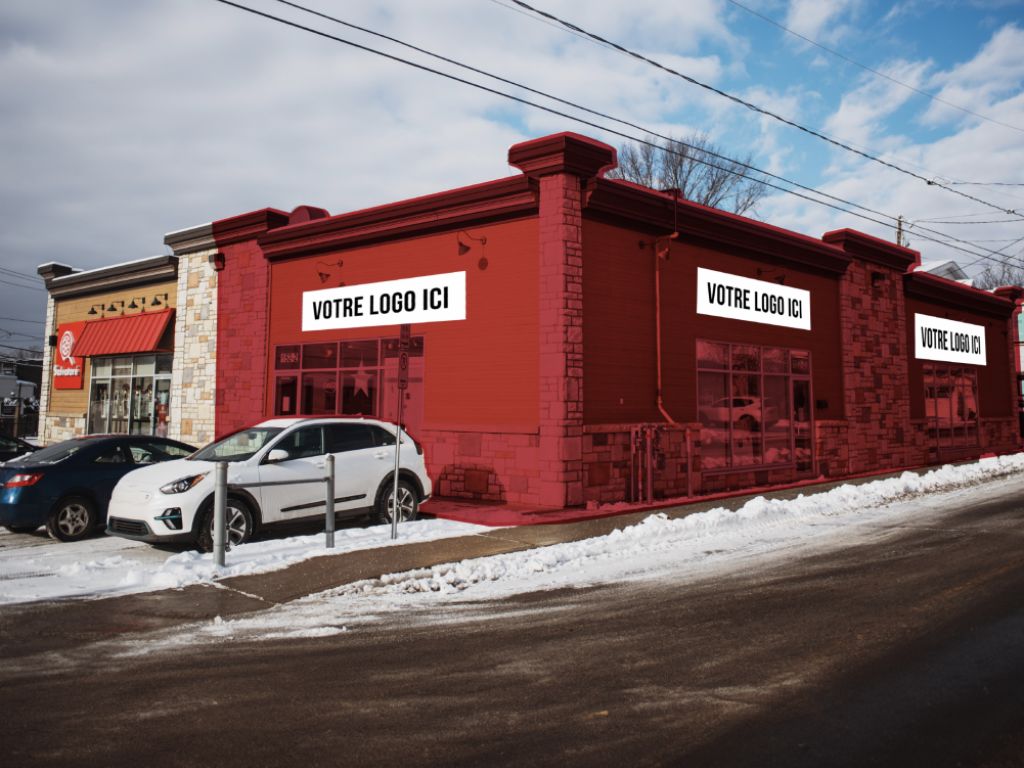 COMMERCIAL CORNER UNIT FOR RENT
