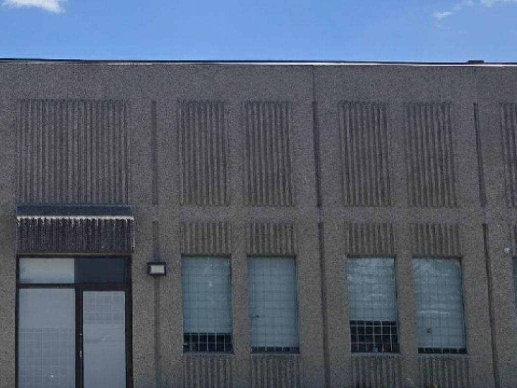 Entrept  louer de 2,000  75,000 pc, Longueuil