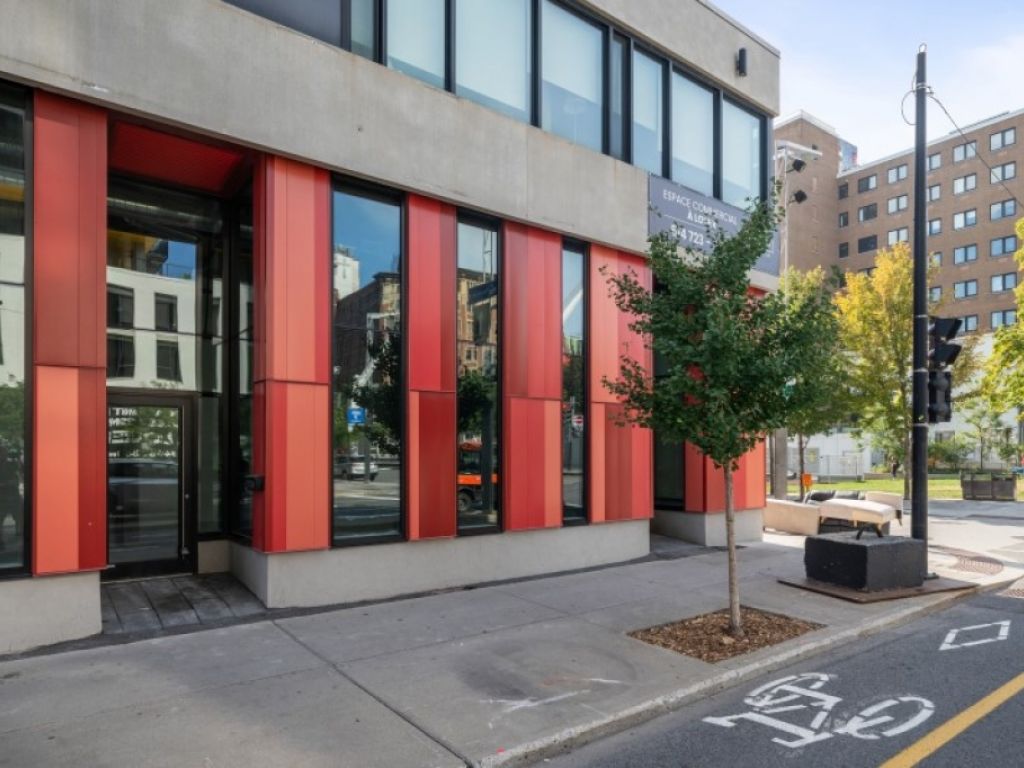 Espace commercial de coin  louer Quartier des spectacles