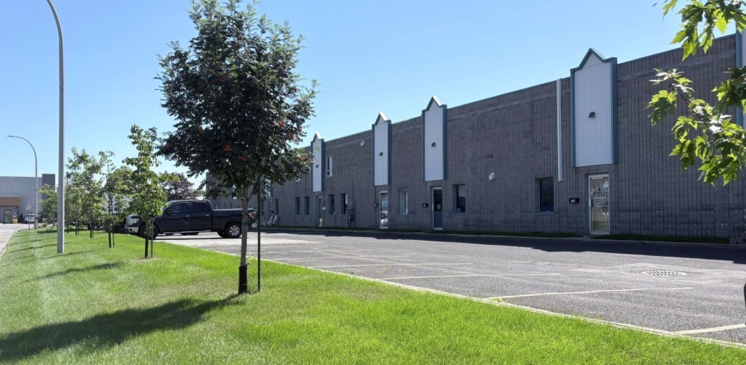 Commercial industriel - Space For Rent