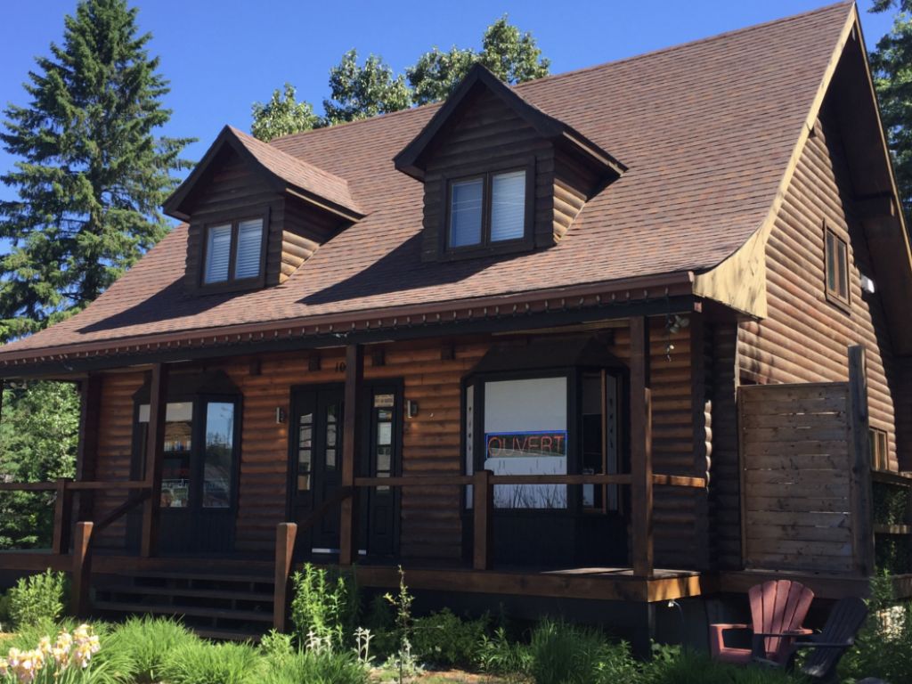 Established and reputable gourmet grocery store for sale