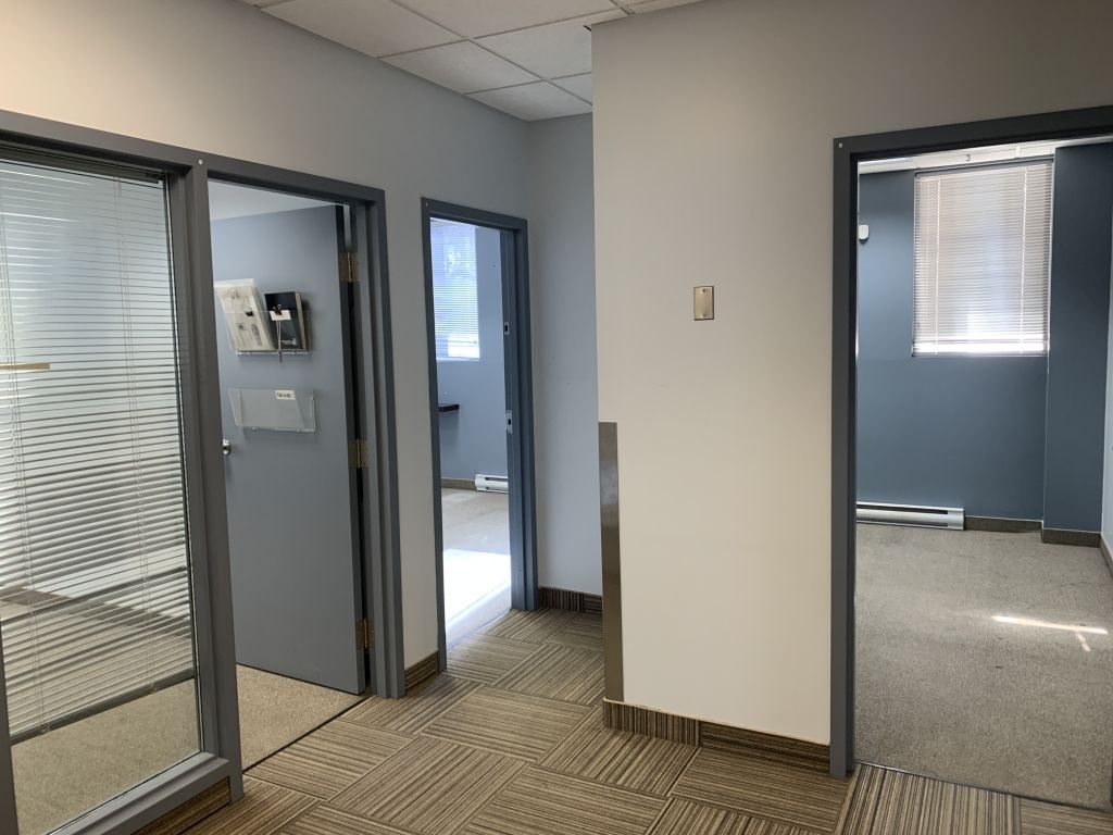SPACE FOR RENT |  4600 SF |  Louis-H-Lafontaine, Montreal
