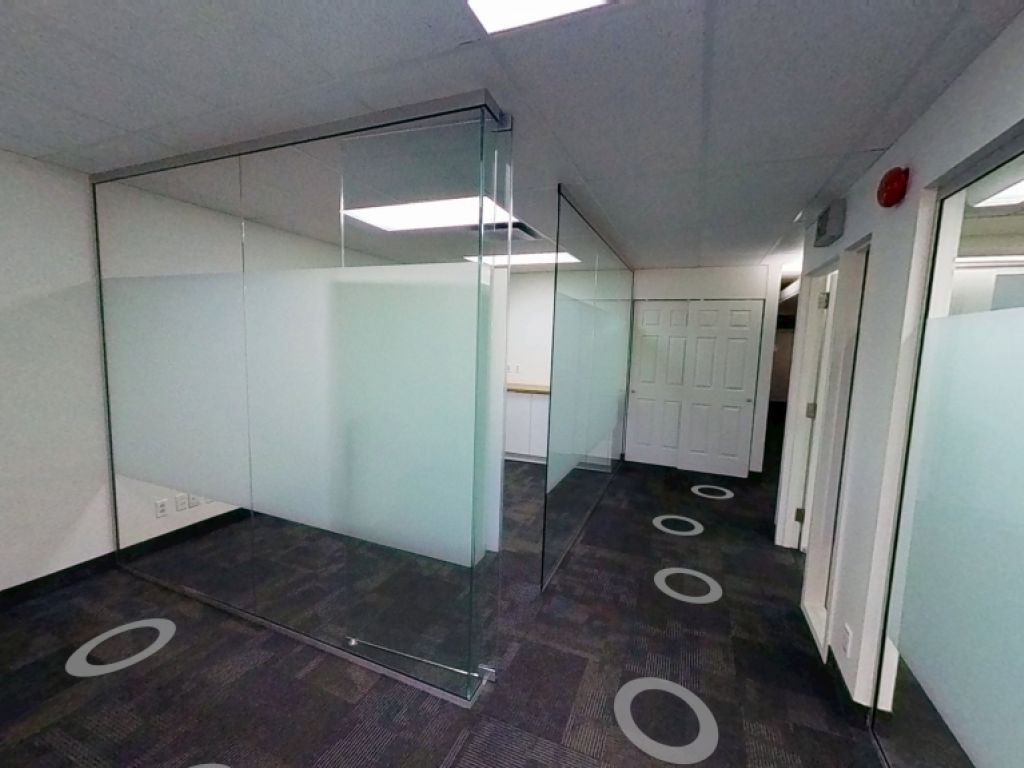 Espace de bureau  1195 Lavigerie  Sainte-Foy LOCAL 190 :  SUPERFICIE 1004 PIEDS CARRS