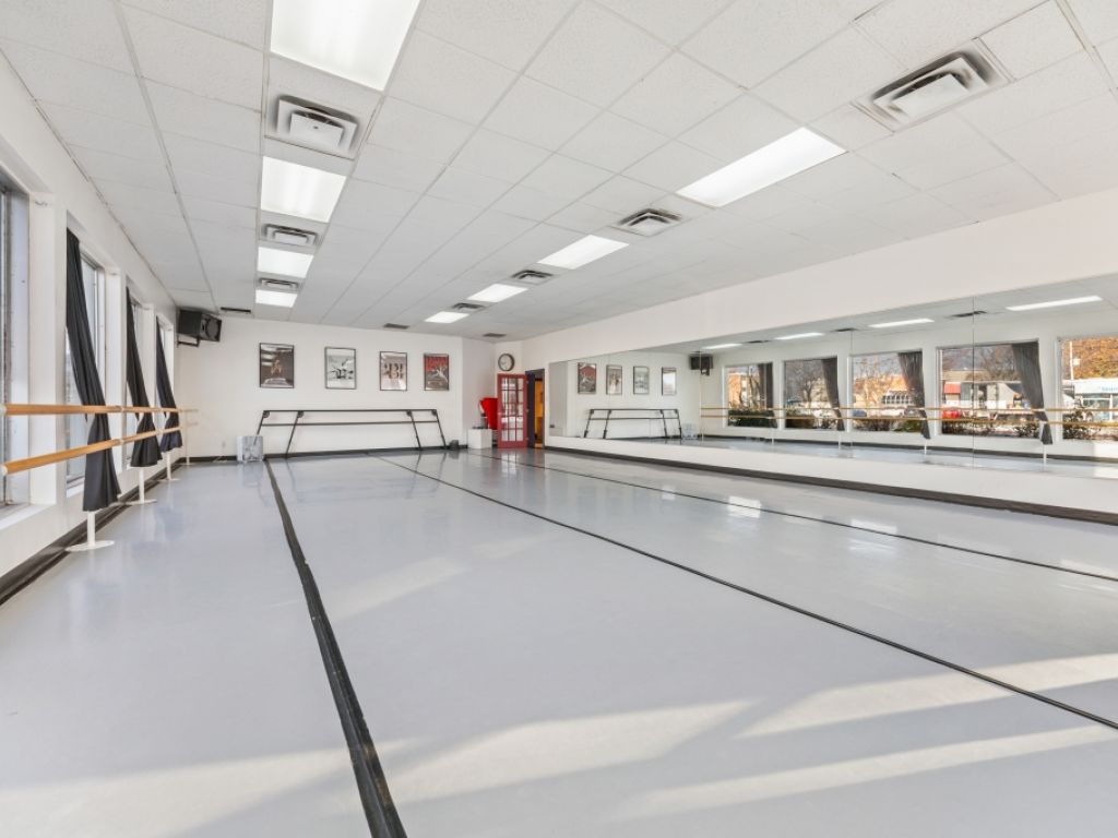 Commercial Space for Lease