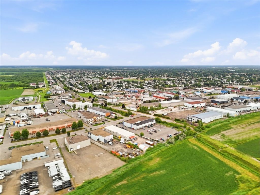 B�tisse industrielle � vendre