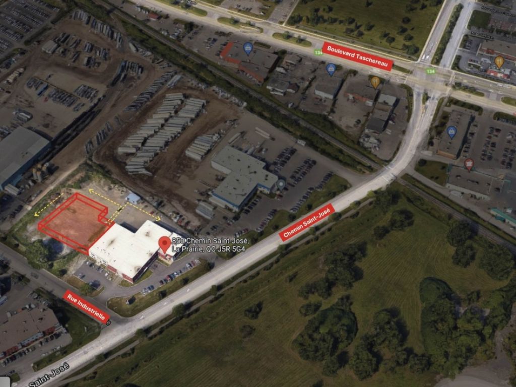 Industrial space to be built 15,000 to 40,000 sqft - La Prairie