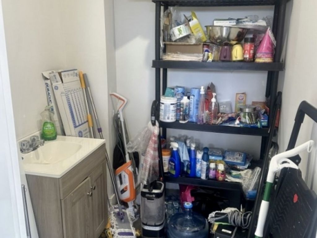 Bail commercial  cder  Opportunit rare  Laval 