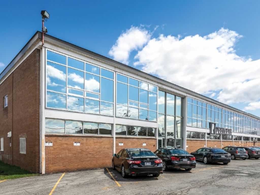 Espace industriel  louer Montral 
