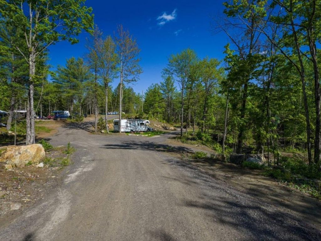 Camping � vendre / Domaine r�cr�otouristique Lanaudi�re