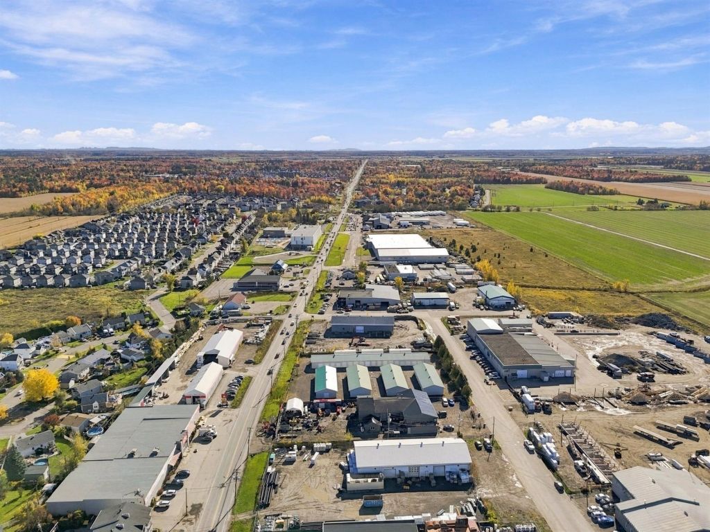 Industrial building for sale