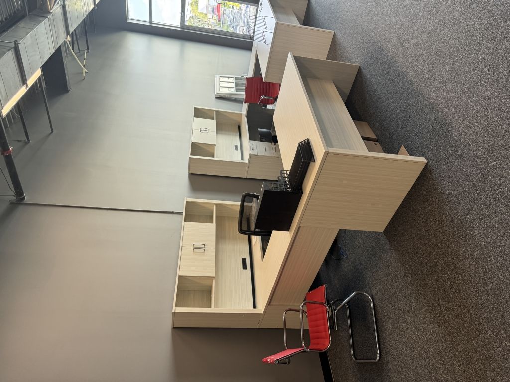 📍 Condo commercial  louer  1er tage  Laval, autoroute 440 Ouest