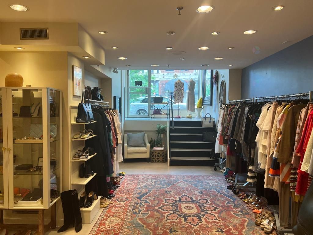 Emplacement de choix 600 pc � louer Outremont