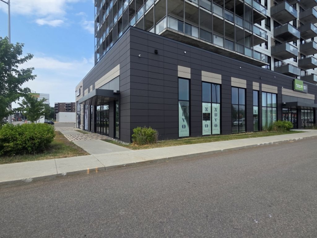 Local commercial � louer � Beauport � 2539, boulevard Sainte-Anne, local 2539C