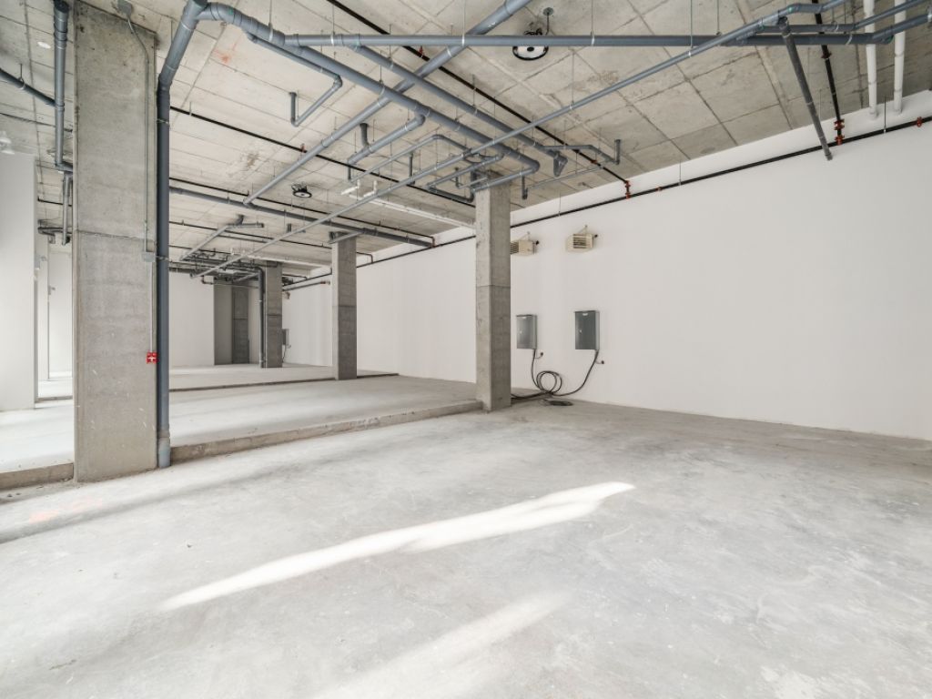 Espace commercial ou de bureau  vendre Vieux-Montral