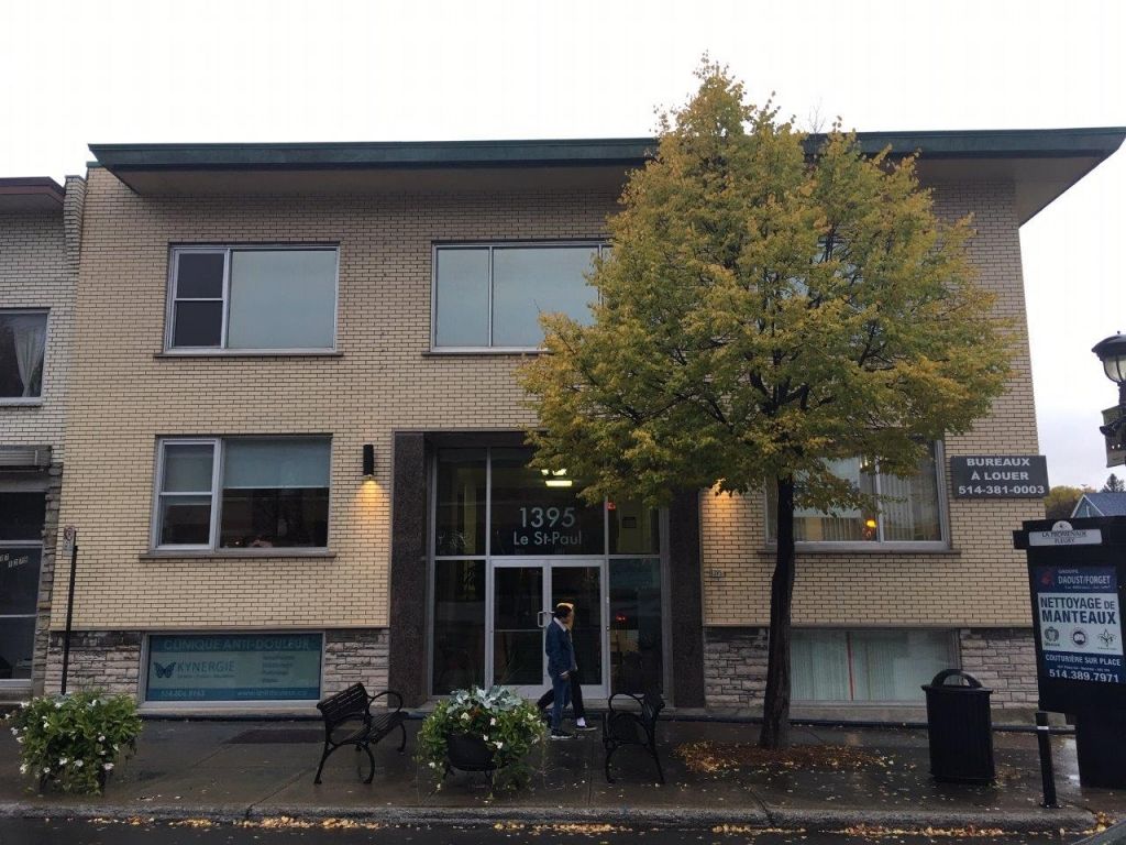 Professionel offices for rent in Ahuntsic
