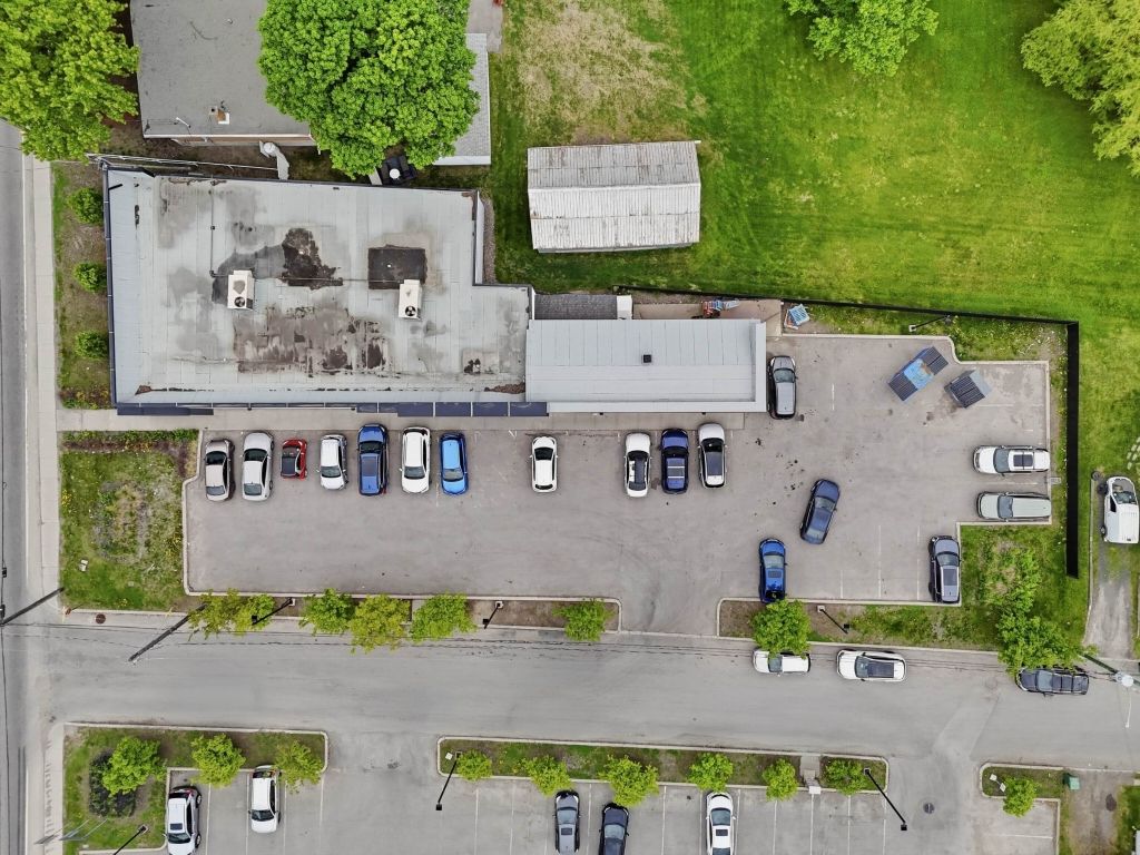 Espace commercial 6200 pc � Saint-J�r�me