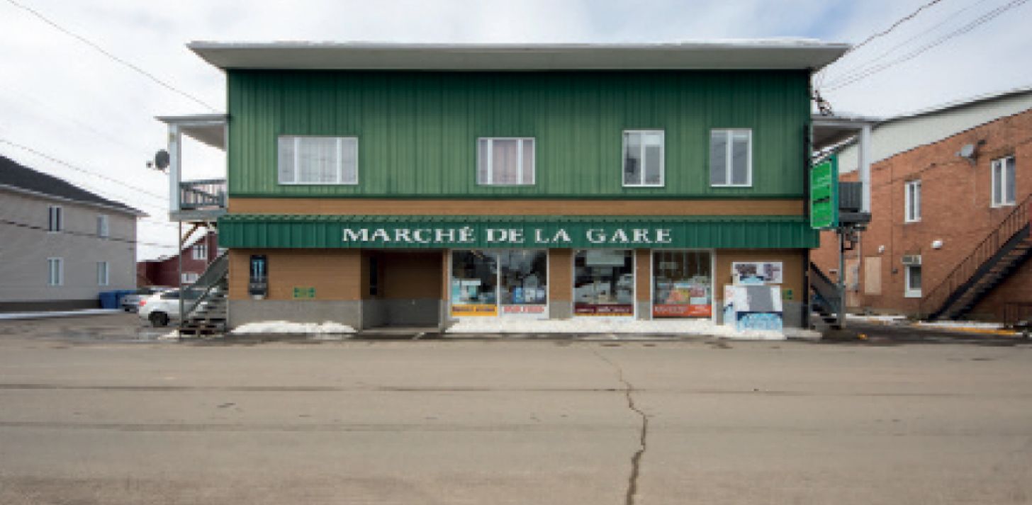 Marché de la gare - For Sale