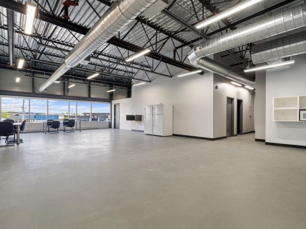 Condo industriel � vendre