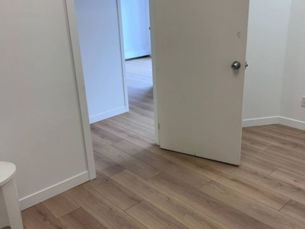 Commercial space for rent - Longueuil