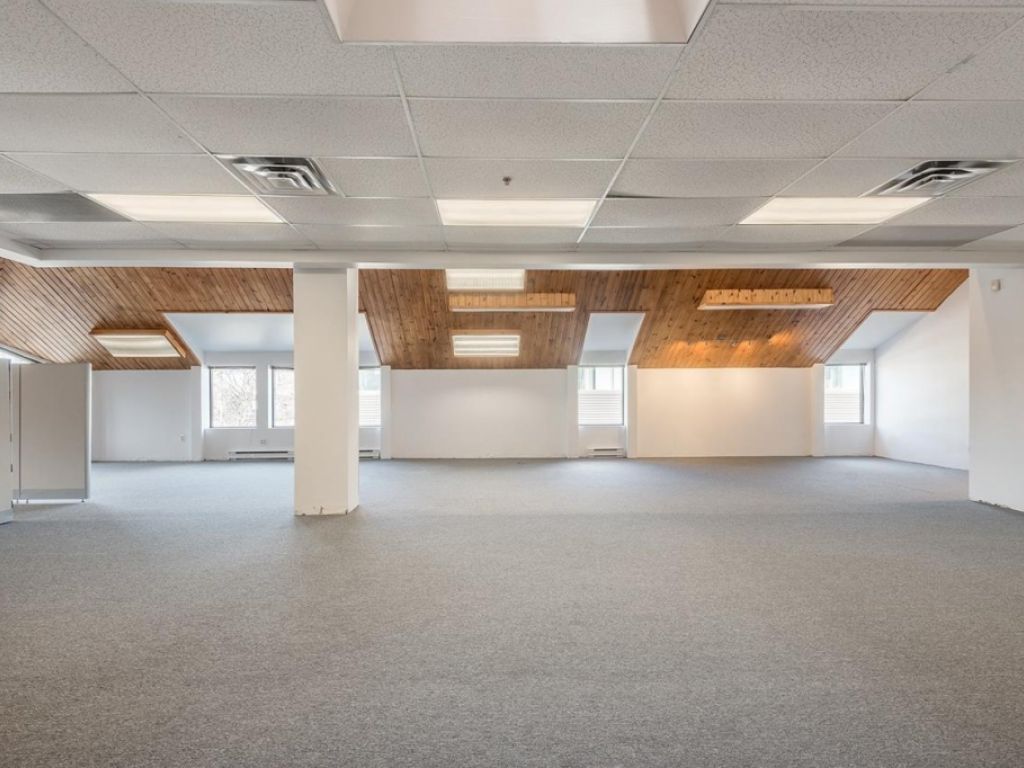 4000 sqft office on top floor of a century-old renovated building