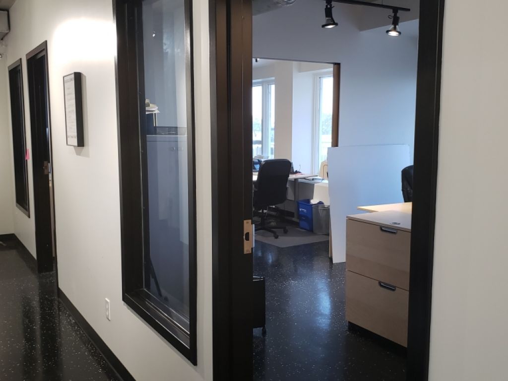 Bureau 304A+B - 917 Monseigneur-Grandin