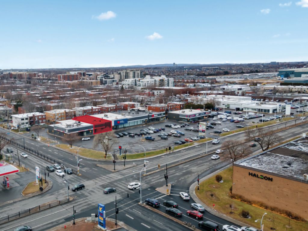 Local commercial à Ville Saint-Laurent