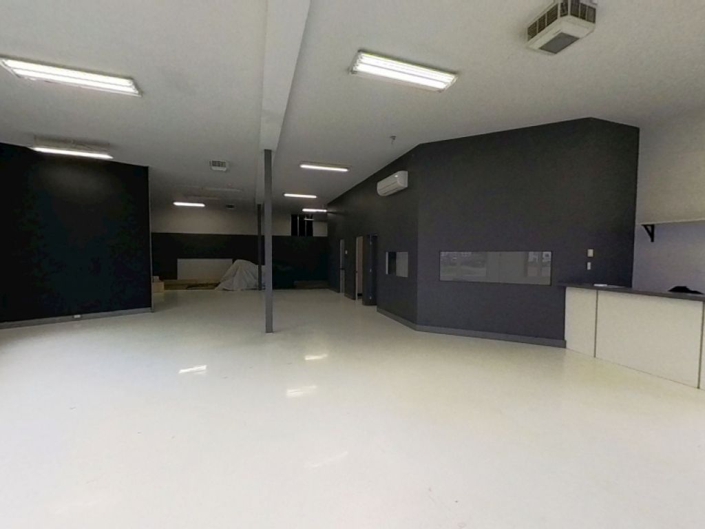 Local commercial  louer | 1445, boulevard Central, Qubec