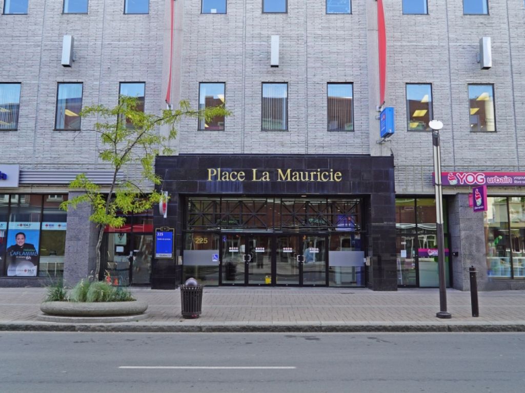 Place La Mauricie - 225 des Forges, bureau 102 et 115