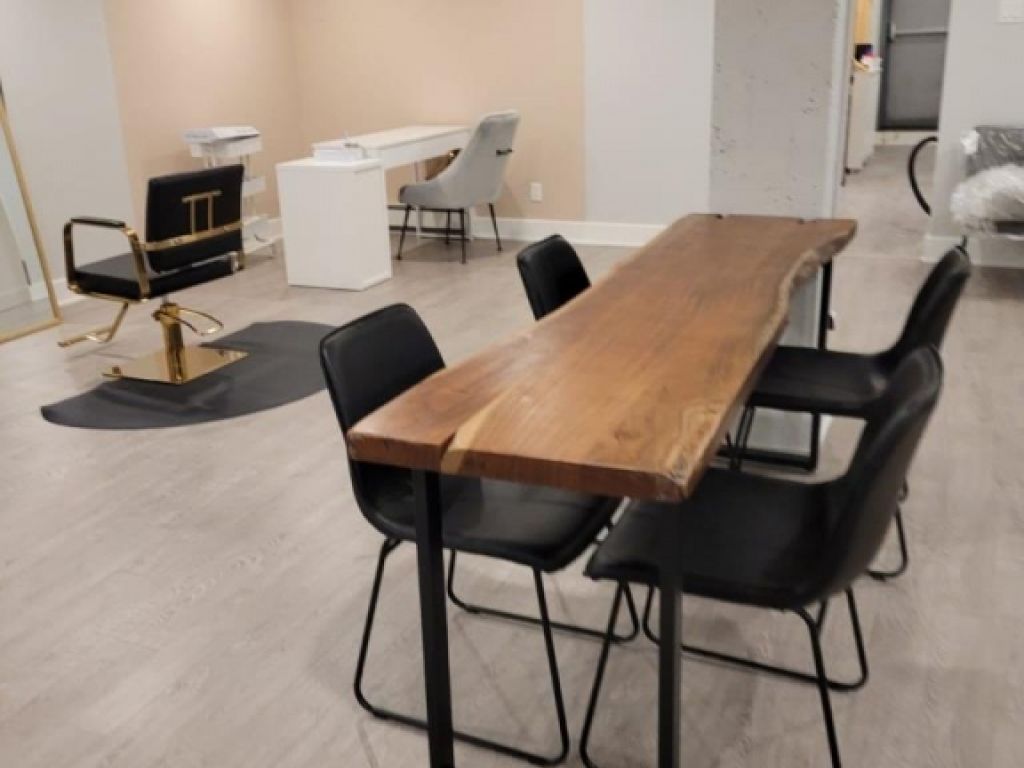 Renovated 1,350 sqft space beside the CHUM and University in Montreal