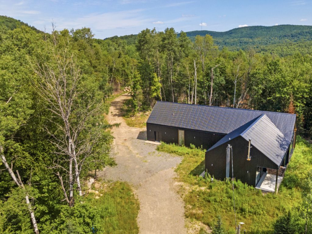 Mountainous land for integrated development
