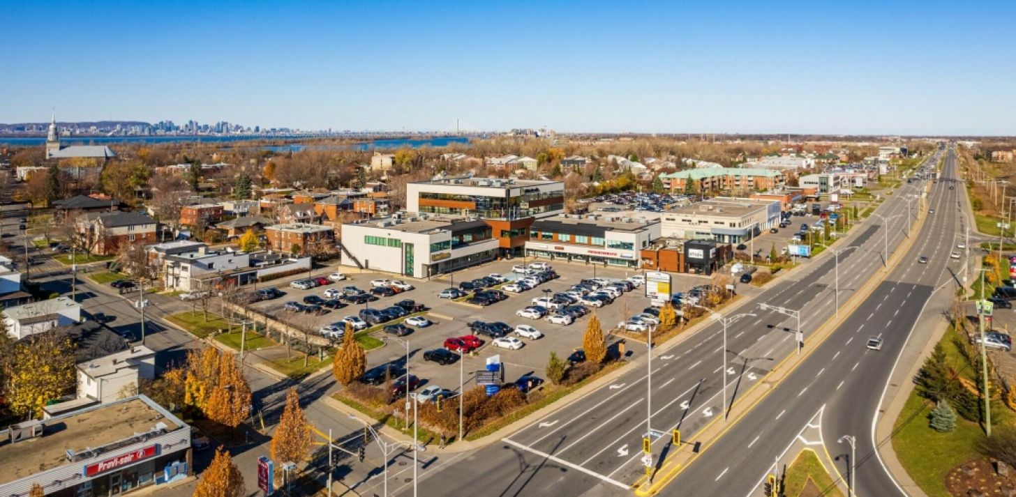 Commercial subdividable space and offices 800 to 10,400 sqft for rent La Prairie - For Rent
